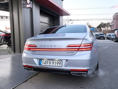GENESIS G90 - 3