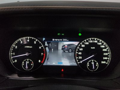 GENESIS G90 - 8