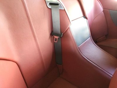 ASTON MARTIN DB9 - 6