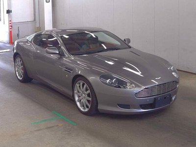 ASTON MARTIN DB9 - 1