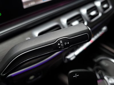 MERCEDES-BENZ GLS - 9