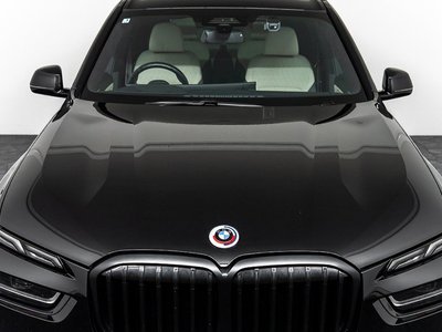 2023 BMW X7 缩略图 11