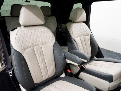 2023 BMW X7 缩略图 39