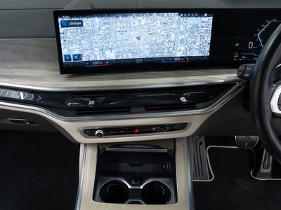 2023 BMW X7 缩略图 57