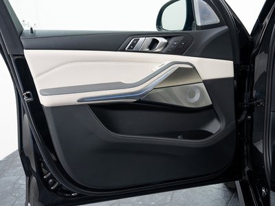 2023 BMW X7 缩略图 34