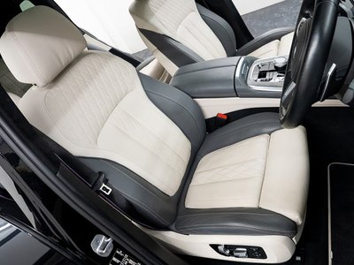 2023 BMW X7 缩略图 32