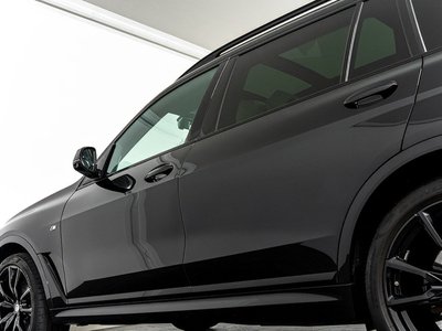 2023 BMW X7 缩略图 29