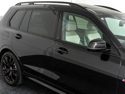 2023 BMW X7 缩略图 18