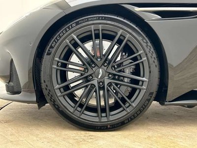 2024 Aston Martin DB12 照片 12