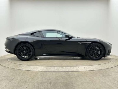 2024 Aston Martin DB12 照片 8