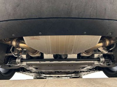 2024 Aston Martin DB12 照片 11