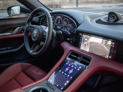 2026 Porsche TAYCAN 缩略图 13
