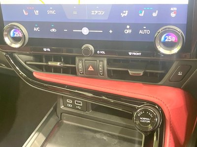 صورة مصغرة 53 لـ 2022 Lexus NX