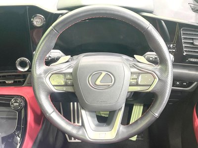 صورة مصغرة 11 لـ 2022 Lexus NX