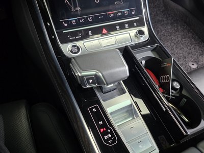 صورة 9 لـ 2023 AUDI A8