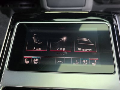 صورة مصغرة 19 لـ 2023 AUDI A8