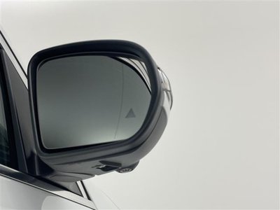 MERCEDES-BENZ GLB - 4