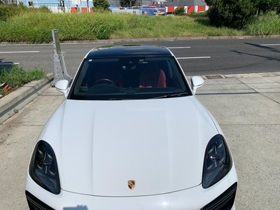 PORSCHE CAYENNE COUPE - 9