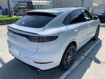 PORSCHE CAYENNE COUPE - 6