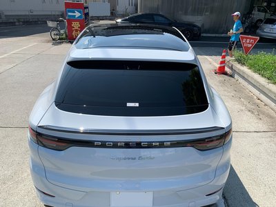 PORSCHE CAYENNE COUPE - 10