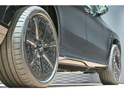 2025 Mercedes-BENZ GLS thumbnail 17