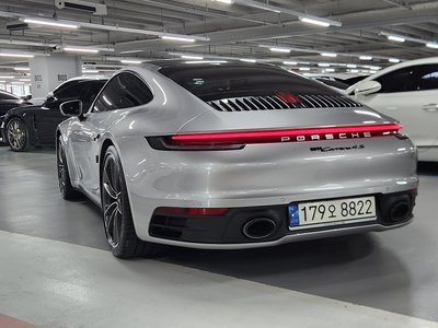 PORSCHE 911 - 5