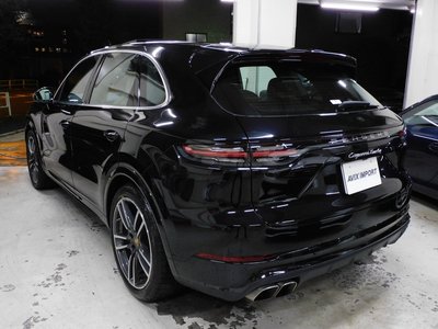 صورة 2 لـ 2018 Porsche CAYENNE