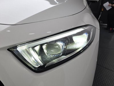 MERCEDES-BENZ CLS - 9