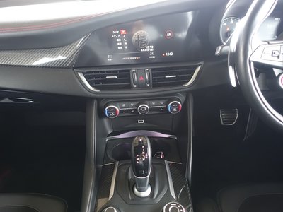 2018 ALFA Romeo JULIA thumbnail 20