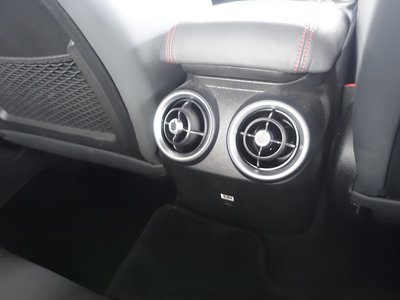 2018 ALFA Romeo JULIA thumbnail 24