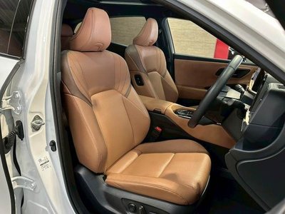 TOYOTA CROWN SPORT - 9