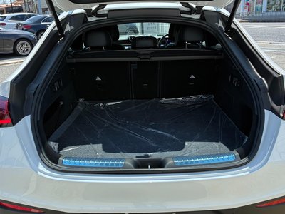 2025 Mercedes-BENZ GLC AMG — фото 8