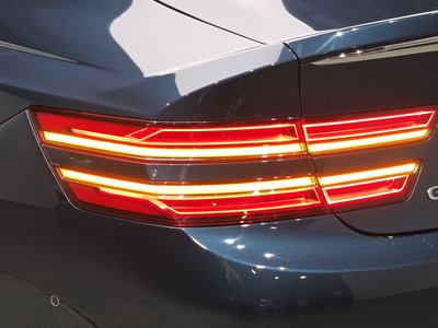 2020 Genesis G80 (RG3) photo 10