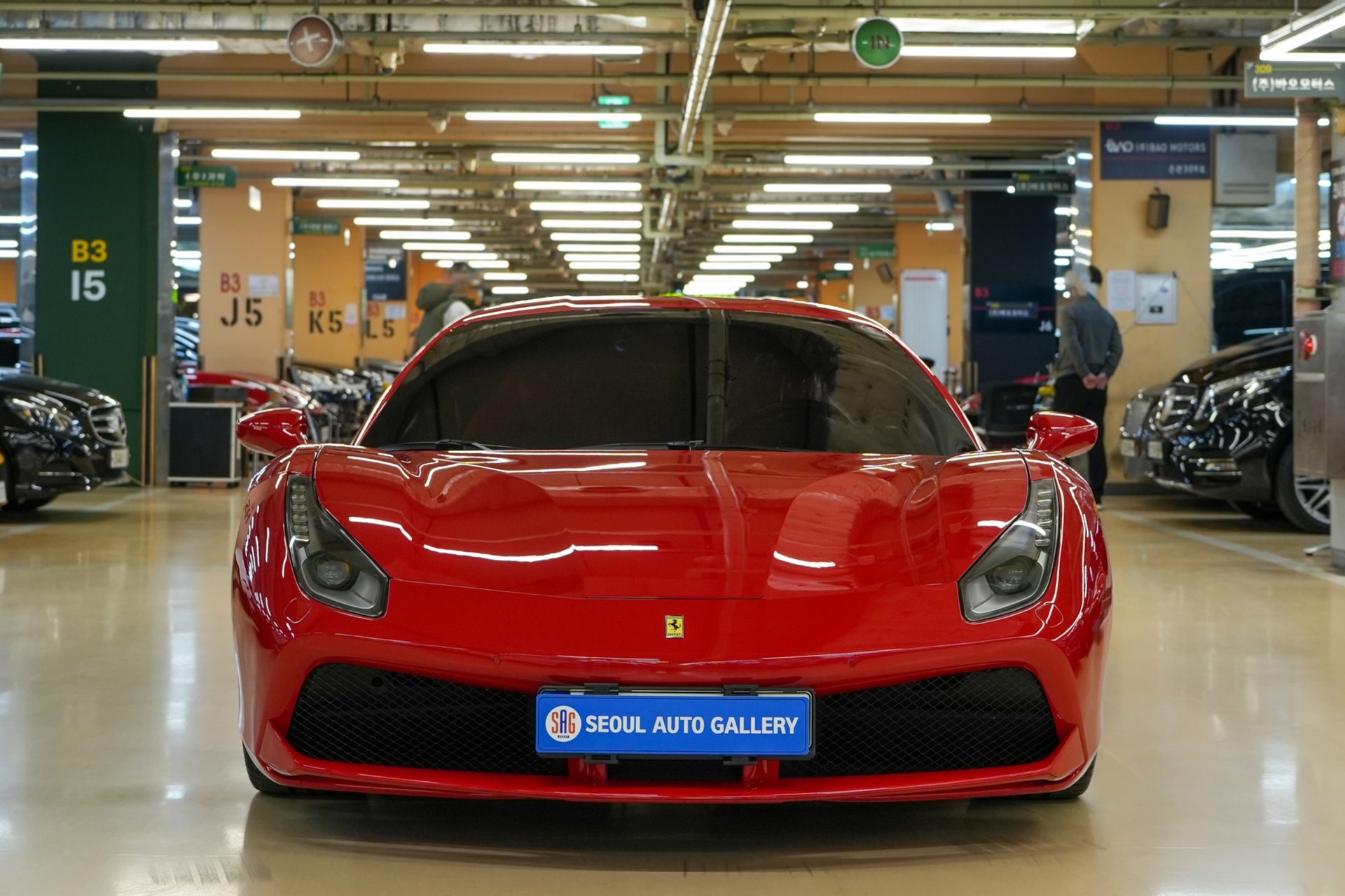 FERRARI 488 GTB - View 1