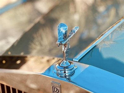 ROLLS-ROYCE SILVER SPUR - 3