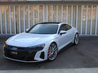 AUDI RS E-TRON GT - 9