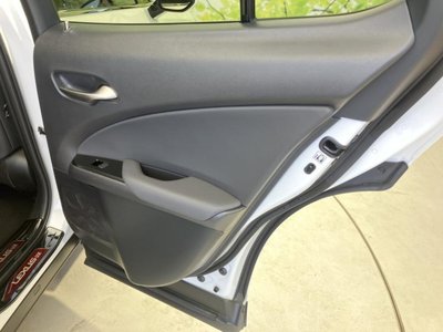 صورة مصغرة 20 لـ 2025 Lexus UX