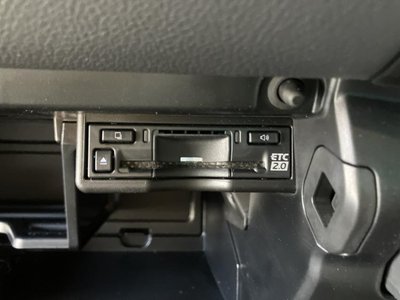 صورة مصغرة 24 لـ 2025 Lexus UX