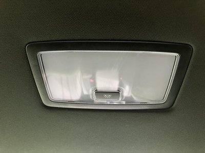 صورة مصغرة 41 لـ 2025 Lexus UX