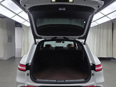 2023 Genesis GV70 — миниатюра 22