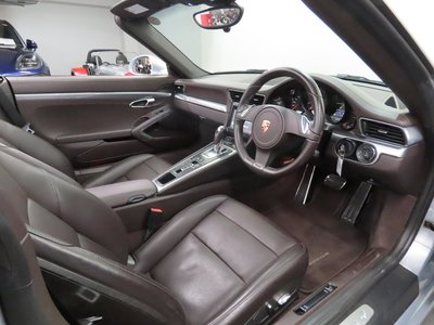 2014 Porsche 911 — миниатюра 16