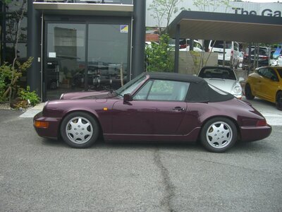 PORSCHE 911 CABRIOLET - 1