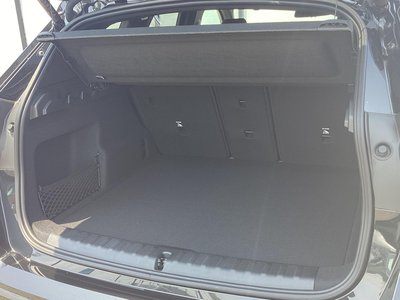2026 BMW IX1 缩略图 23