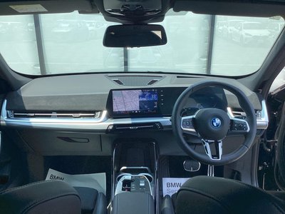 2026 BMW IX1 缩略图 29
