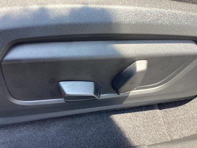 2026 BMW IX1 缩略图 45
