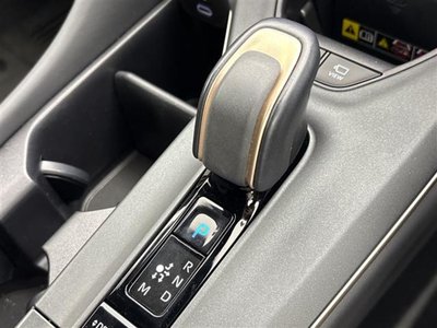 2022 Toyota CROWN CROSSOVER — фото 23
