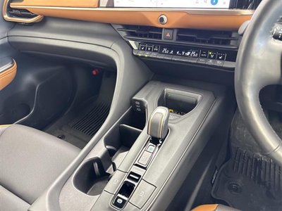 2022 Toyota CROWN CROSSOVER — фото 22