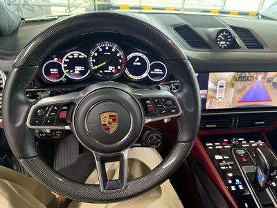 PORSCHE CAYENNE - 9