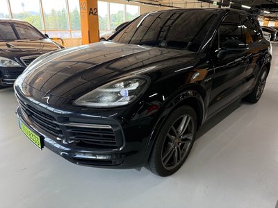PORSCHE CAYENNE - 5