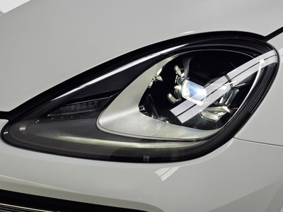 صورة 9 لـ 2020 Porsche CAYENNE